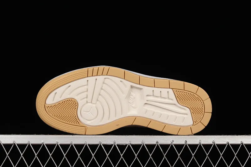All categories Air Jordan Jordan series basketball shoes Air Jordan 1 Low Z version Air Jordan 1 Elevate Low SE "Wolf Grey" Little AJ first layer thick sole retro basketball shoes DH7004-102